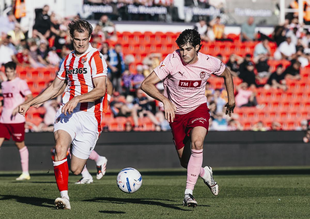 JAVI GUERRA EN EL STOKE CITY  - VALENCIA CF