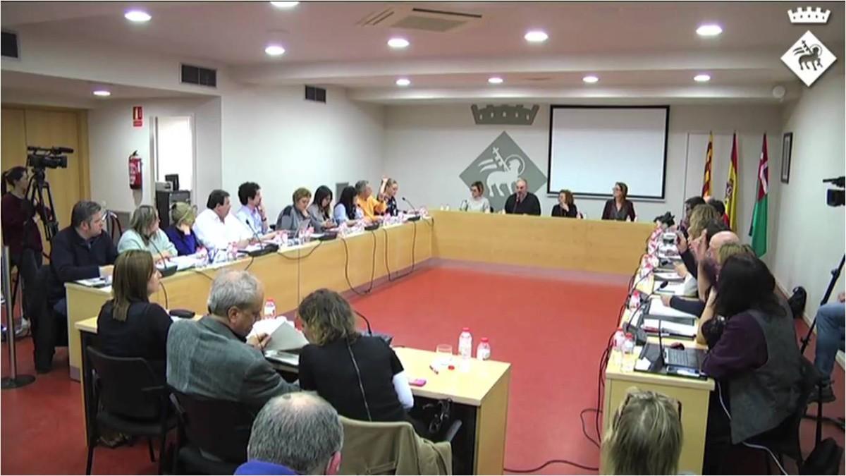 El ple municipal de desembre de Viladecans aprova premiar les accions per reduir la contaminació.