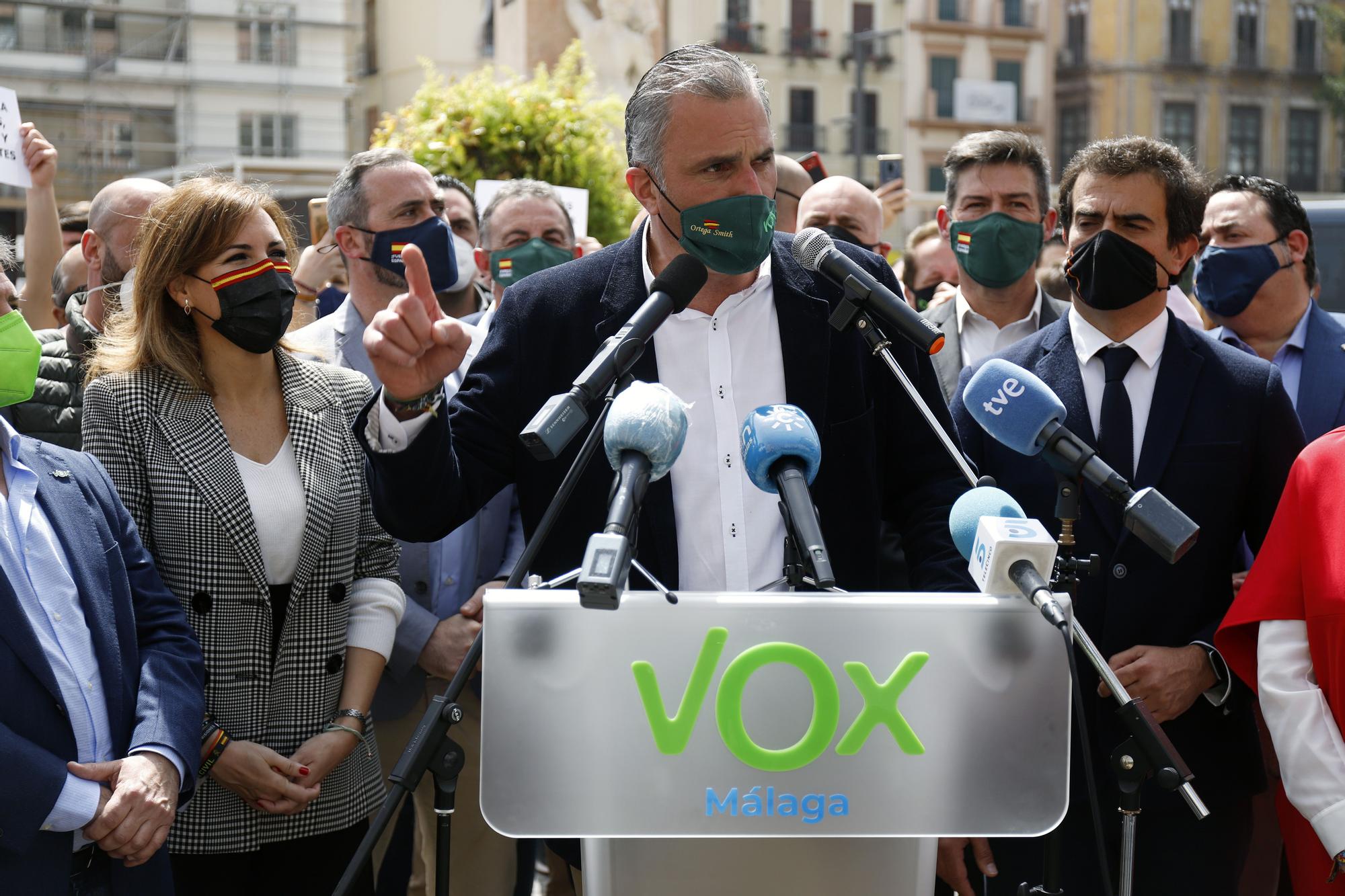 Vox reúne a 150 personas en un acto en el centro de Málaga