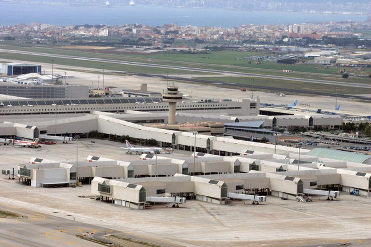 Vista general de l’aeroport de Son Sant Joan.
