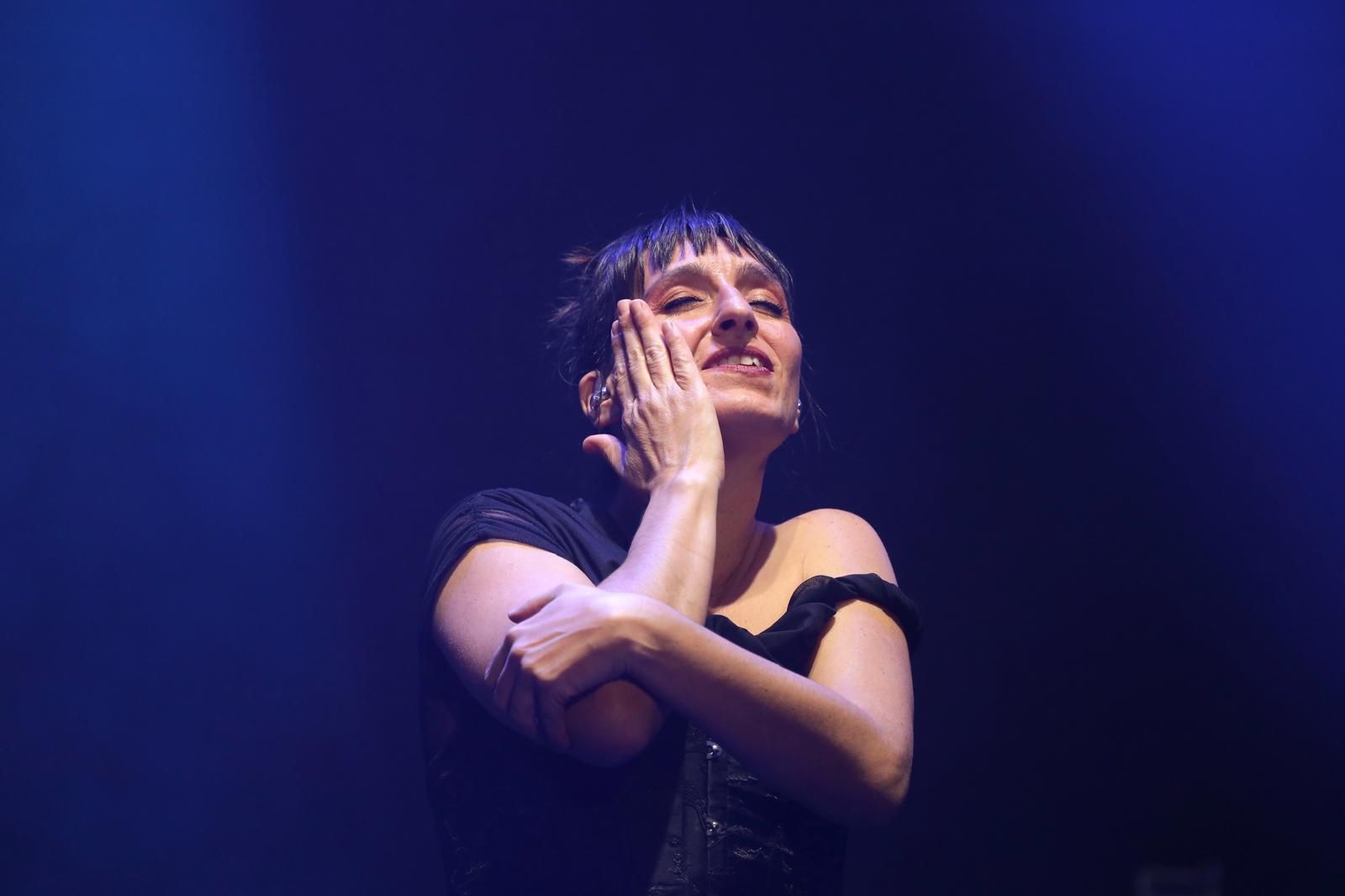 En imágenes | Concierto de Rozalén en el Príncipe Felipe de Zaragoza