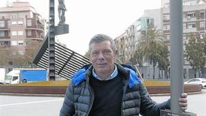 L’entrenador de bàsquet Joan Montes, a la plaça de la República, fins fa poc de Llucmajor.