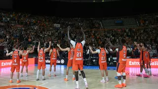 La afición, la gran victoria del Leyma en su segundo año en el Coliseum