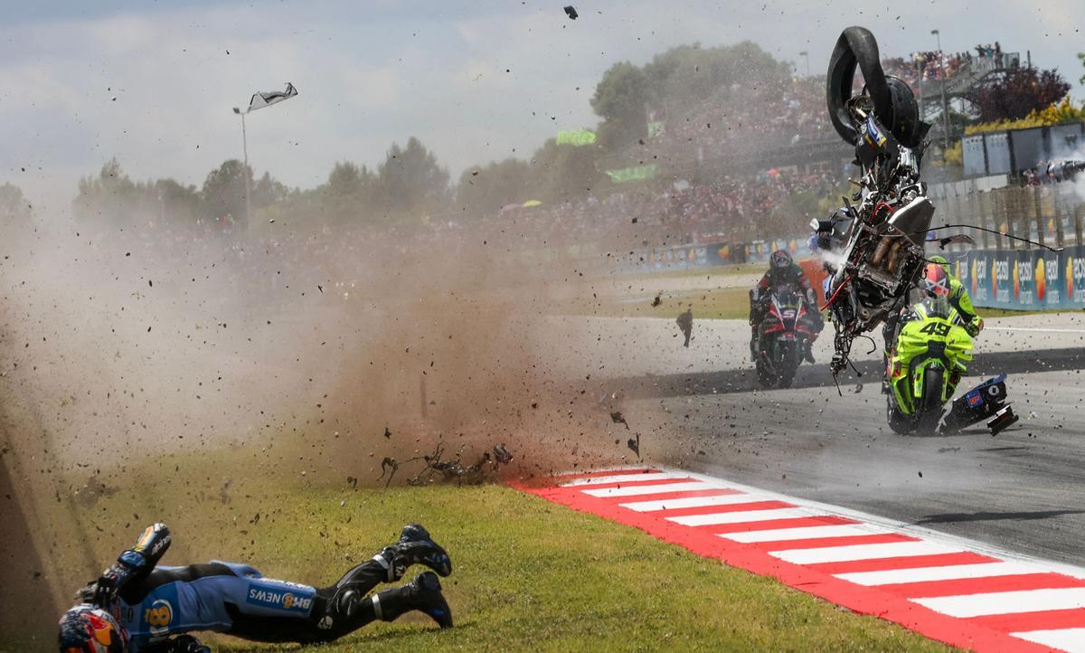 Accidente de Alex Márquez en el Gran Premio de Catalunya de Moto GP