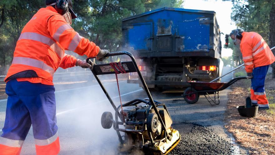 El Ayuntamiento de Zaragoza continúa en junio con el Plan de bacheo para mejorar los caminos de los barrios rurales