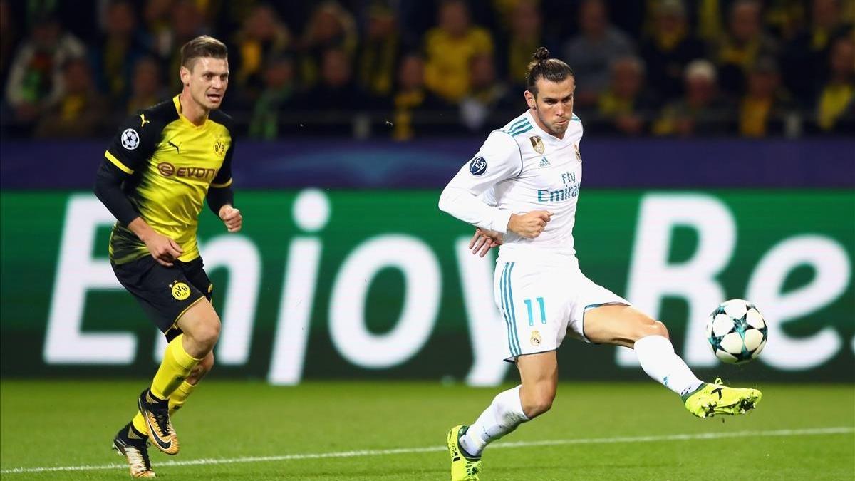 Bale remata a gol en el partido contra el Dortmund el 26 de septiembre, el último que ha jugado esta temporada