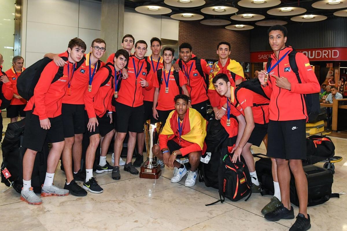 seleccin-espaola-baloncesto-sub16-campeona-de-europa-2 seleccin-espaola-baloncesto-sub16-campeona-de-europa-2