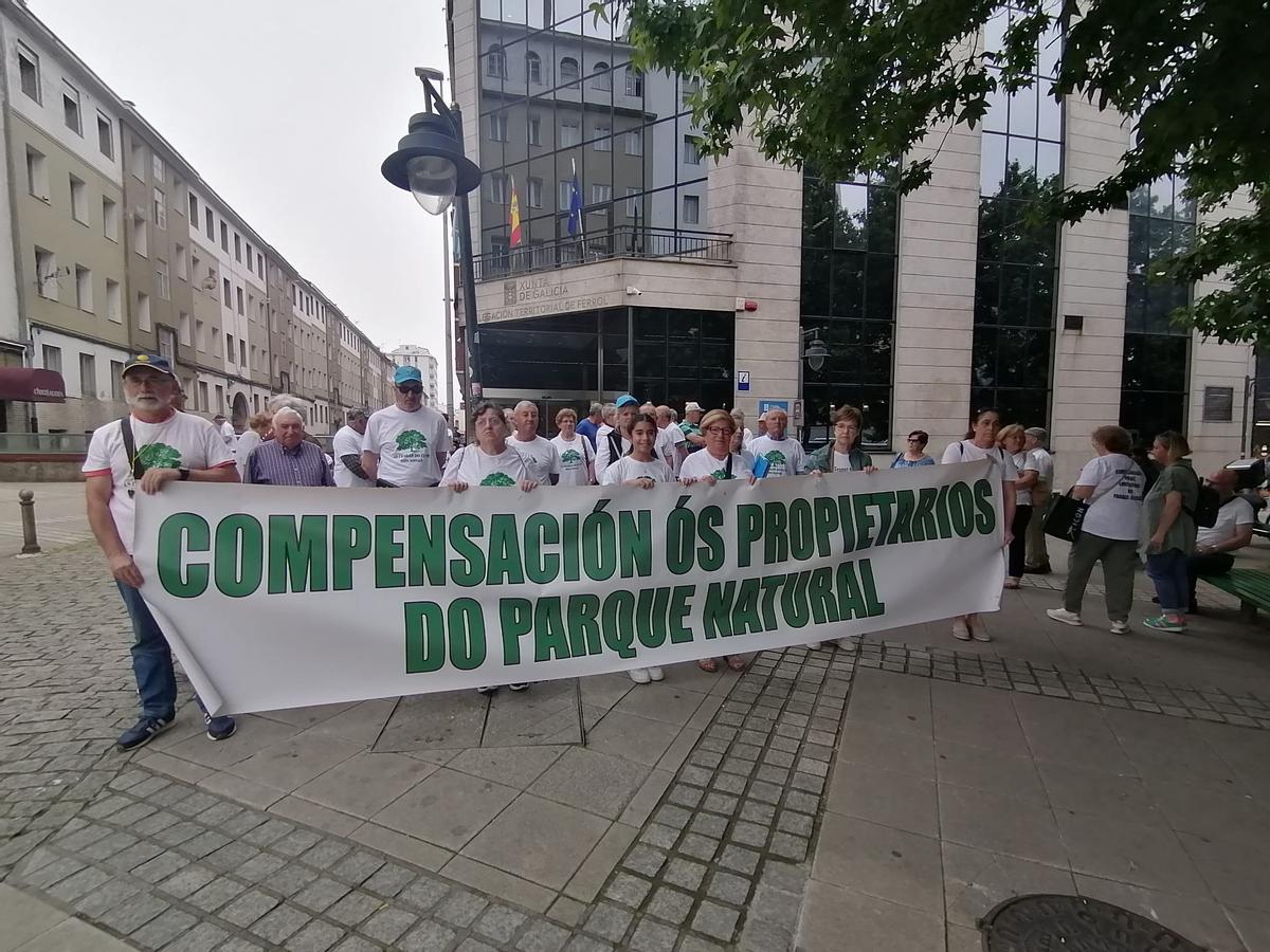 Protesta de propietarios en Fragas do Eume, en la protesta este jueves en Ferrol.