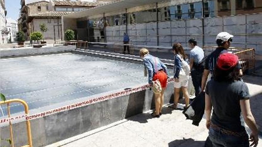 Valencia | Descartan la pirámide de cristal de la Almoina por el efecto  sauna en el museo