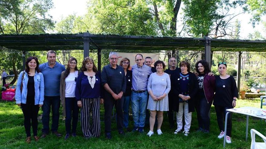 PeC ofrece experiencia y juventud para centrar la vida política «en las personas»