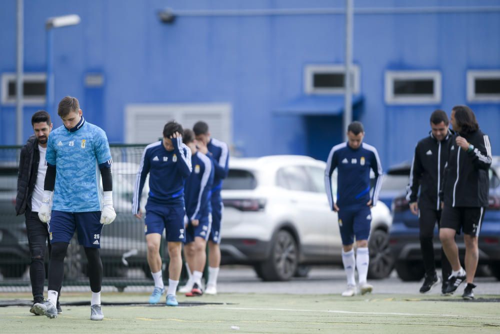 Entrenamiento del Real Oviedo en la crisis del cor