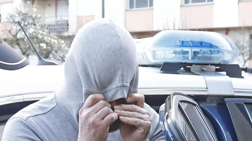 La juez envía a prisión al detenido por el crimen de Redondela