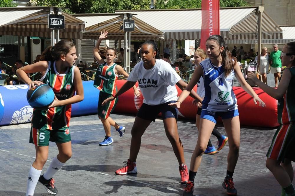 Baloncesto 3x3 en la Plaza Belluga