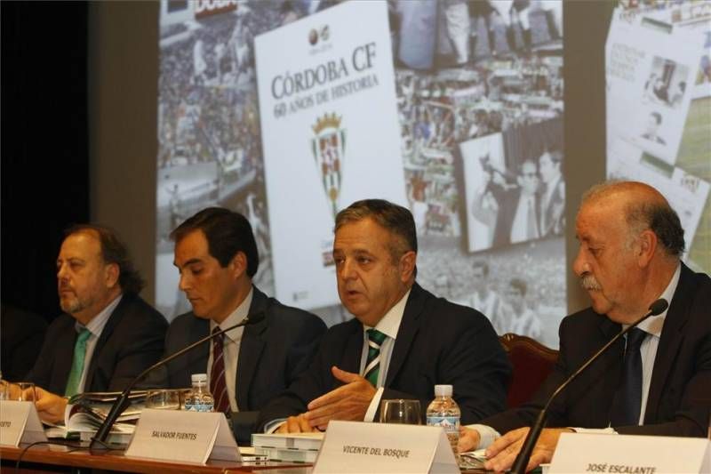 La presentación del libro 'Córdoba CF. 60 años de historia', en imágenes