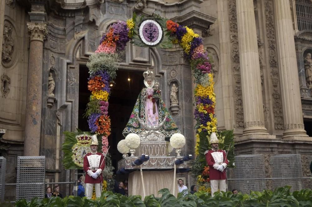 Ofrenda floral a la Morenica