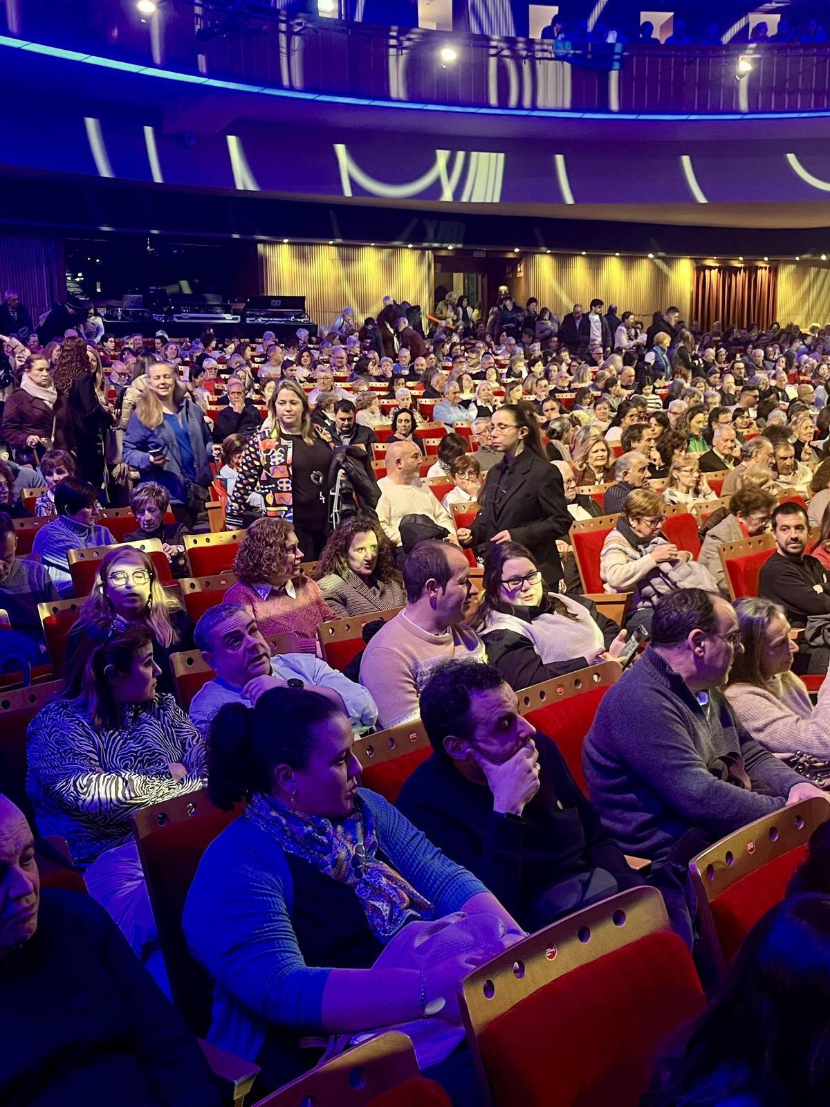 El concierto de Víctor Manuel en Gijón, en imágenes El concierto de Víctor Manuel en Gijón, en imágenes