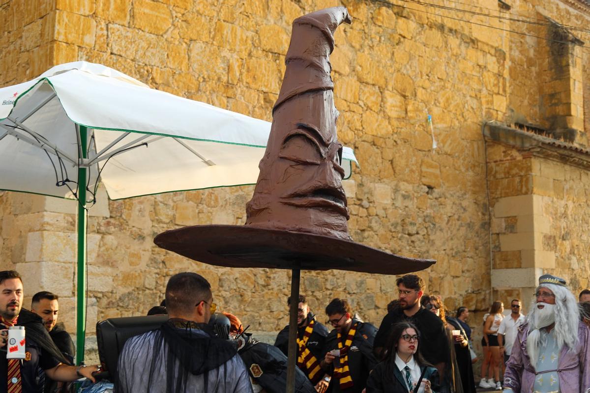 GALERÍA| Coreses es una fiesta con sus peñas y carrozas