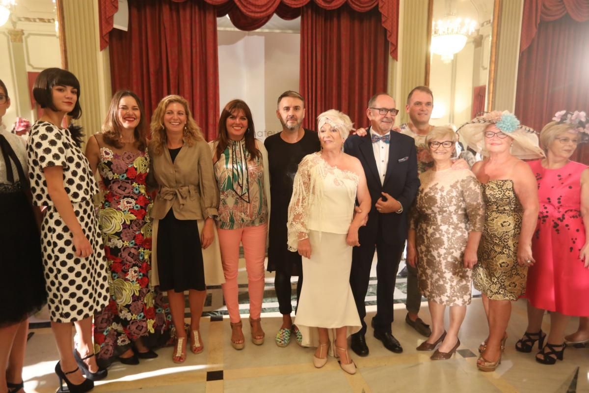 Desfile de Higinio Mateu en el Casino Antiguo