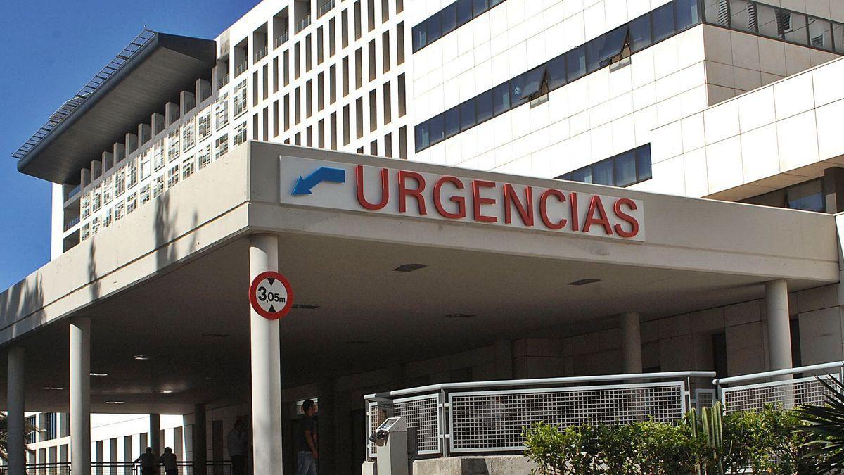 Hospital Insular de Gran Canaria, a donde fue trasladado un trabajador al sufrir la amputación parcial de un brazo en Fuerteventura.
