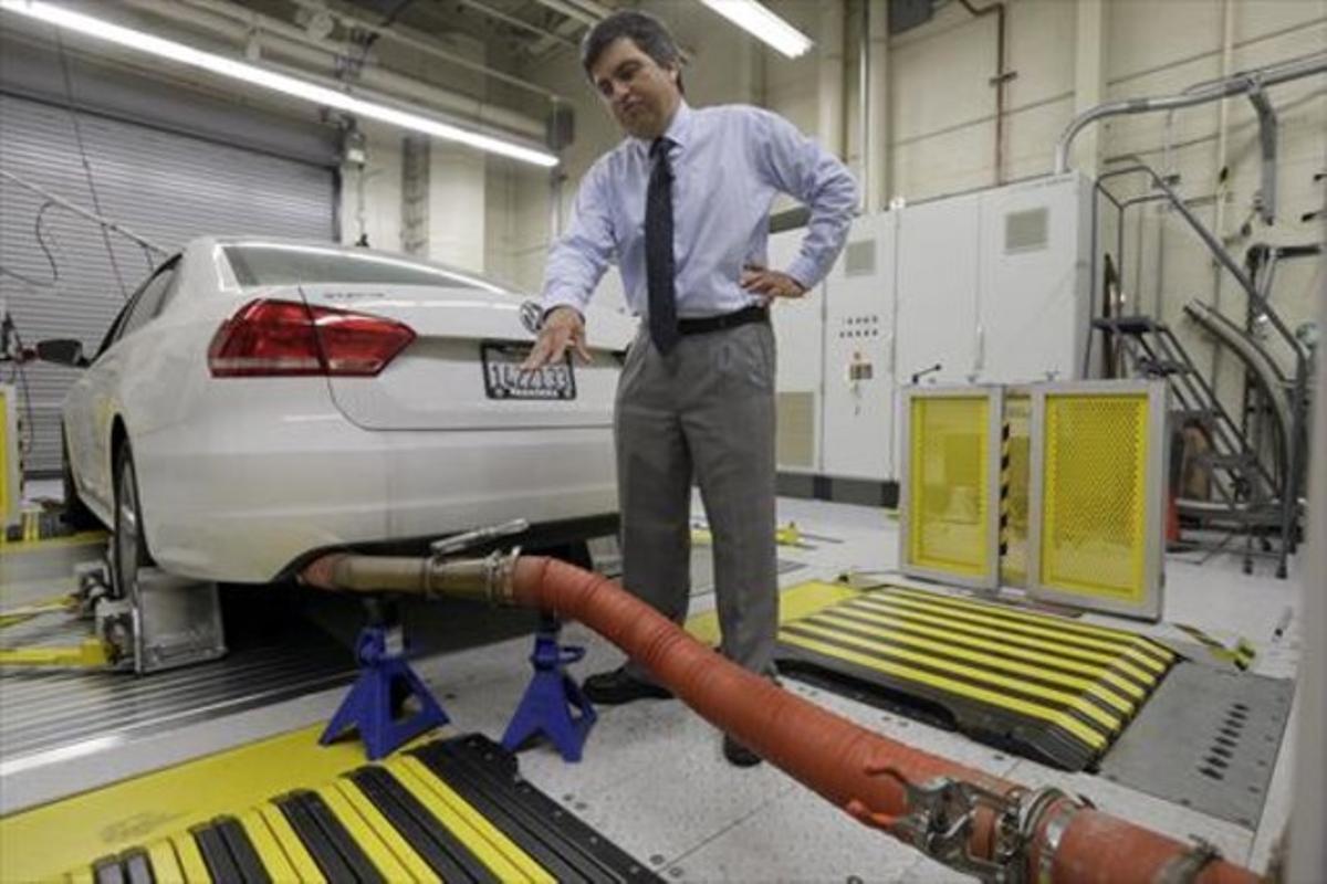 Test sobre emissions d’un Volkswagen Passat a Califòrnia. Test sobre emissions d’un Volkswagen Passat a Califòrnia.
