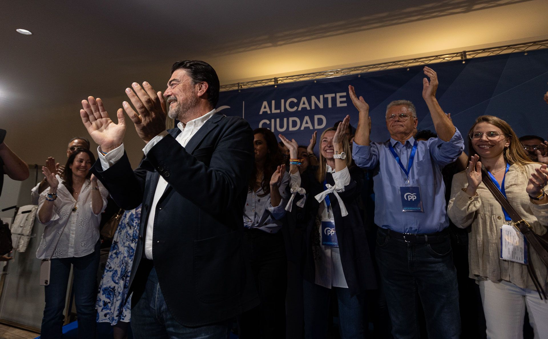 Luis Barcala revalida la alcaldía rozando la mayoría absoluta