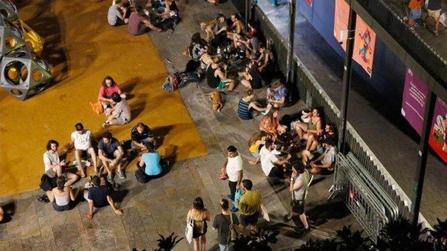 Desalojadas 400 fiestas en casas y 97 botellones este fin de semana en Madrid