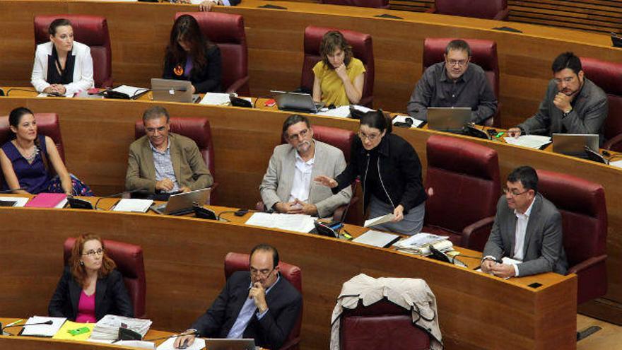 Una imagen de archivo de los diputados de Compromís en las Corts