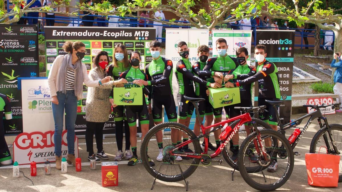 Un momento de la presentación del Extremadura-Ecopilas.