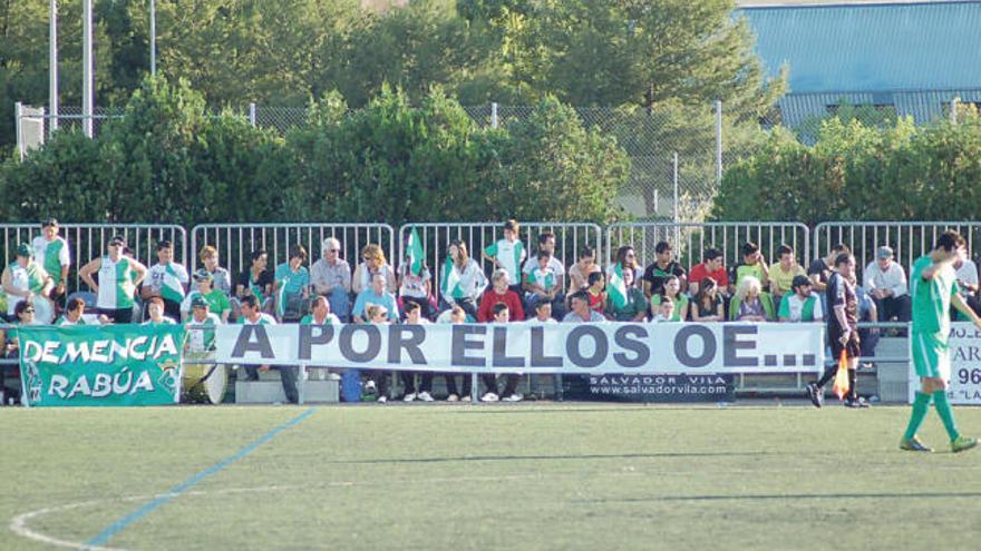 La afición se vuelca para apoyar mañana al Novelda.