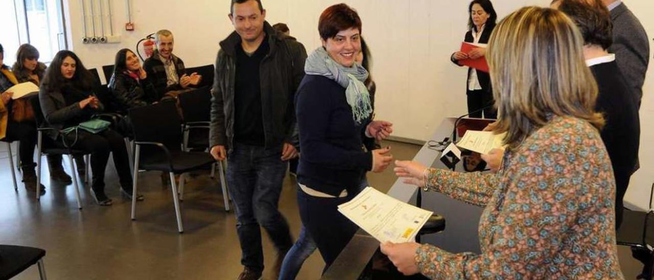 Entrega de diplomas a los participantes en el último taller de empleo de Lalín. // Bernabé/Javier Lalín