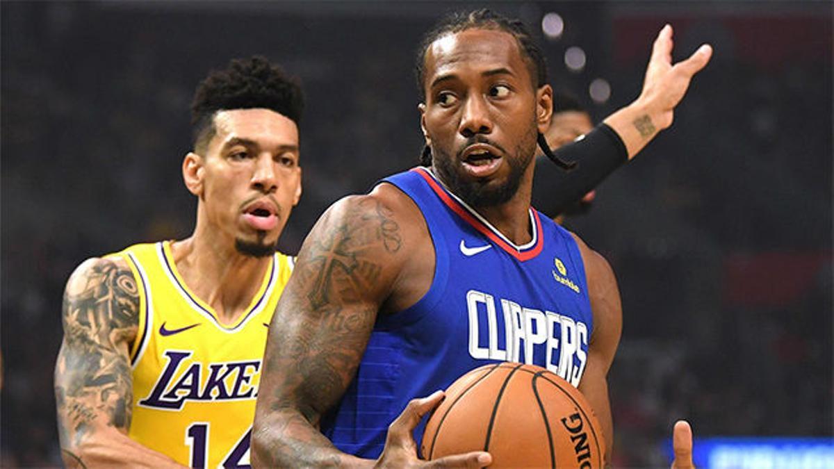 Los Lakers comienzan la temporada con derrota ante Los Ángeles Cliippers (112-102)