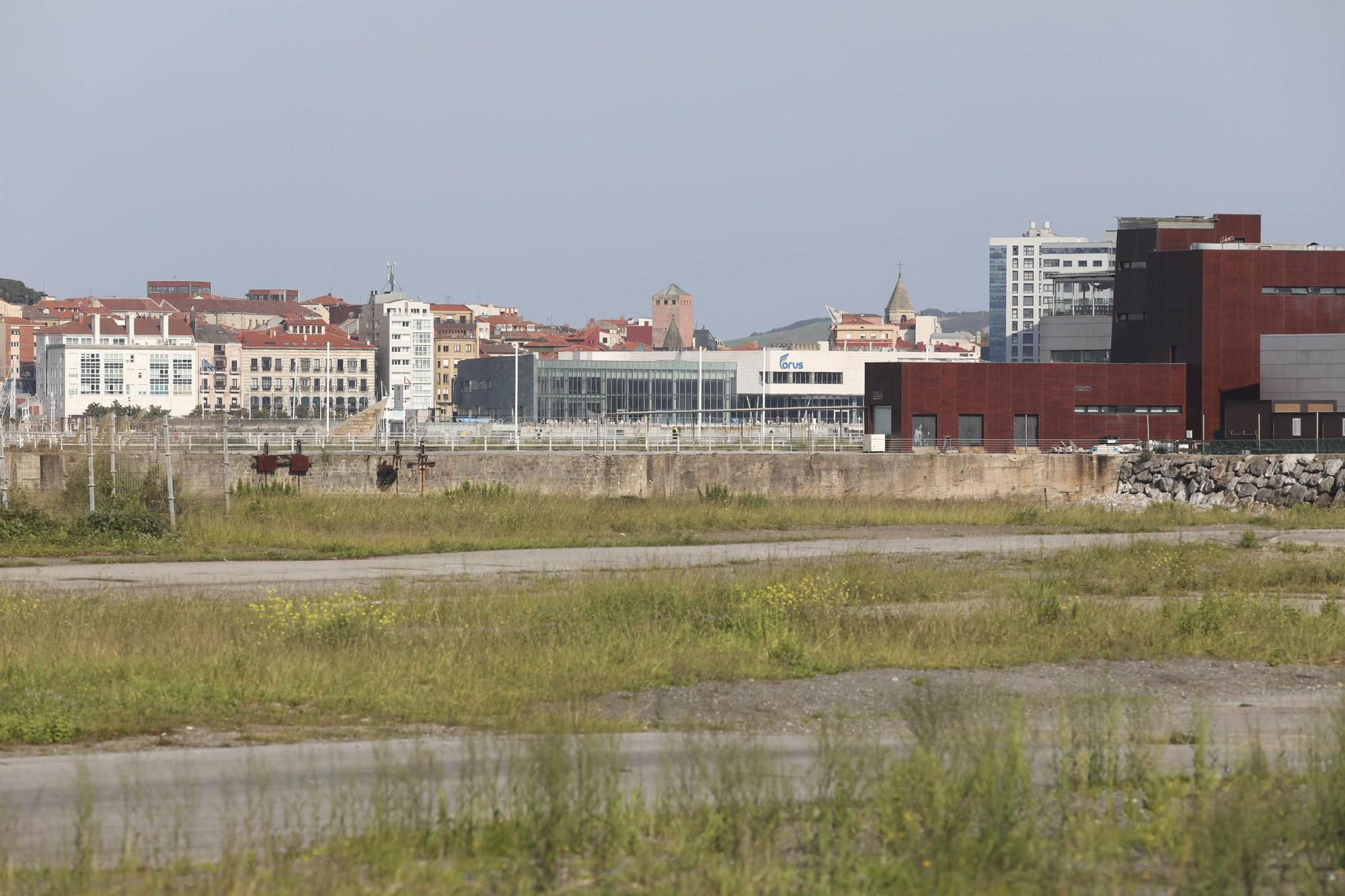 Del pasado al presente: una vista al Oeste de Gijón en imágenes