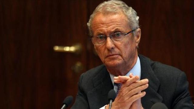 El ministro de Defensa, Pere Morenés, el pasado agosto, en una rueda de prensa en Madrid. DAVID CASTRO