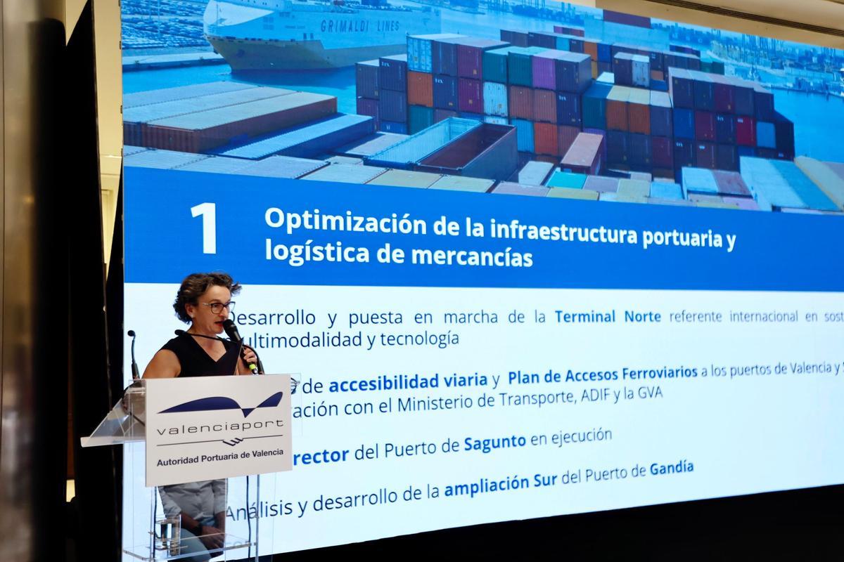El puerto de València aspira a concentrar el 45% del comercio exterior de importación y exportación