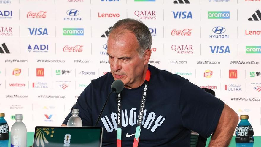 Uruguay llega revuelta al partido contra España