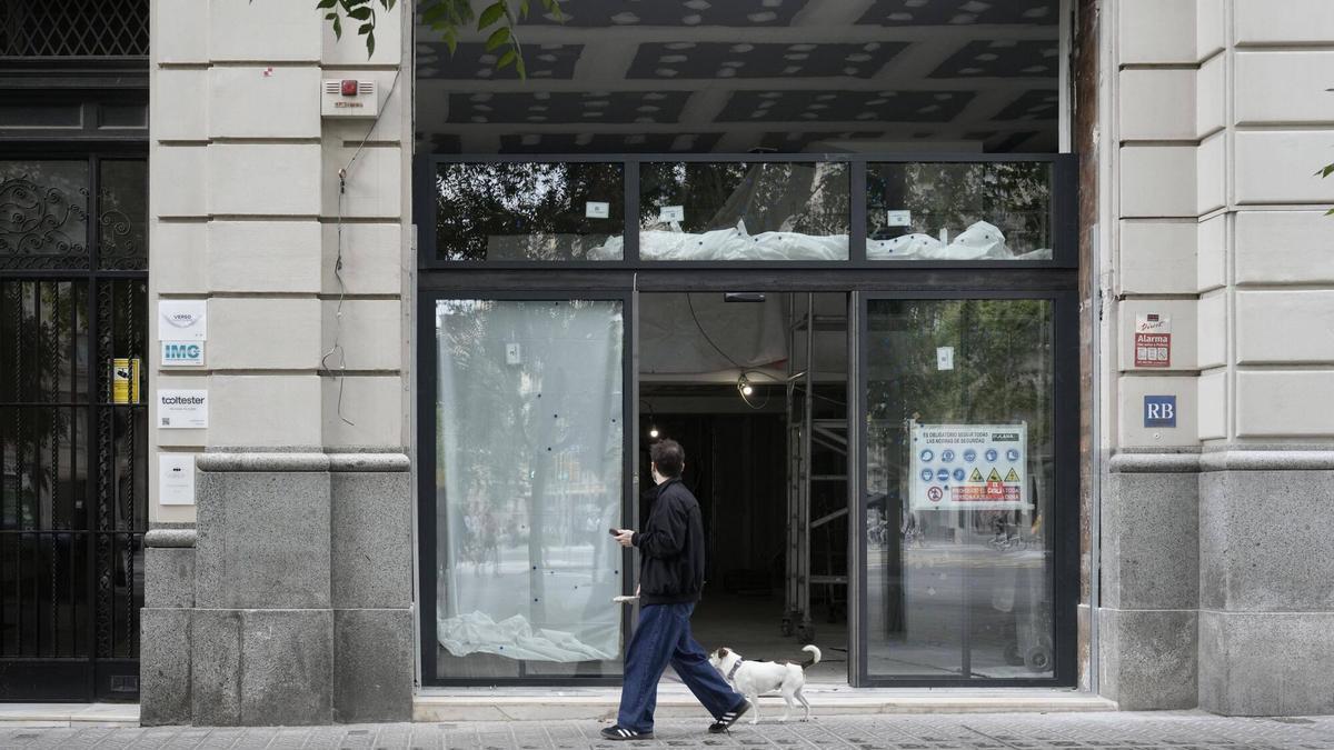 Barcelona 22/05/2025 Una cadena de comida rápida tomará el relevo del histórico restaurante Can Soteras en Barcelona, en el passeig de Sant Joan con Diagonal Fotografía de Ferran Nadeu