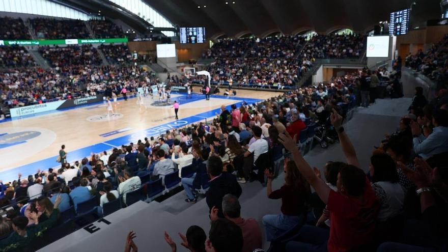 El Palacio de los Deportes de Oviedo cumple un año poniendo al deporte «en otra dimensión»