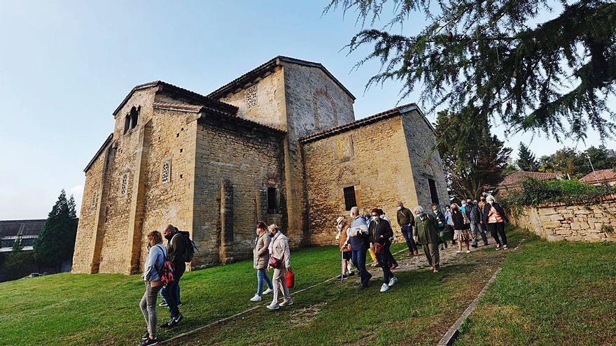 El ensayo para enlucir Santullano llevará un año, “como mínimo”, dicen los expertos