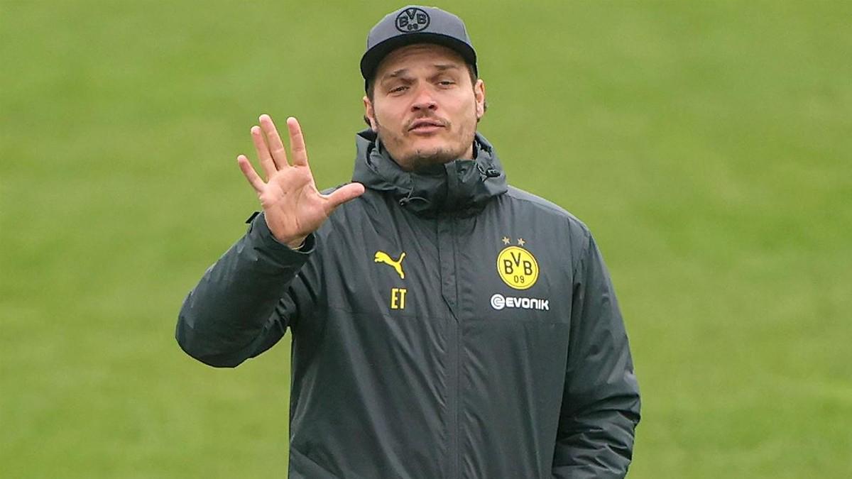 Edin Terzic, técnico del Dortmund