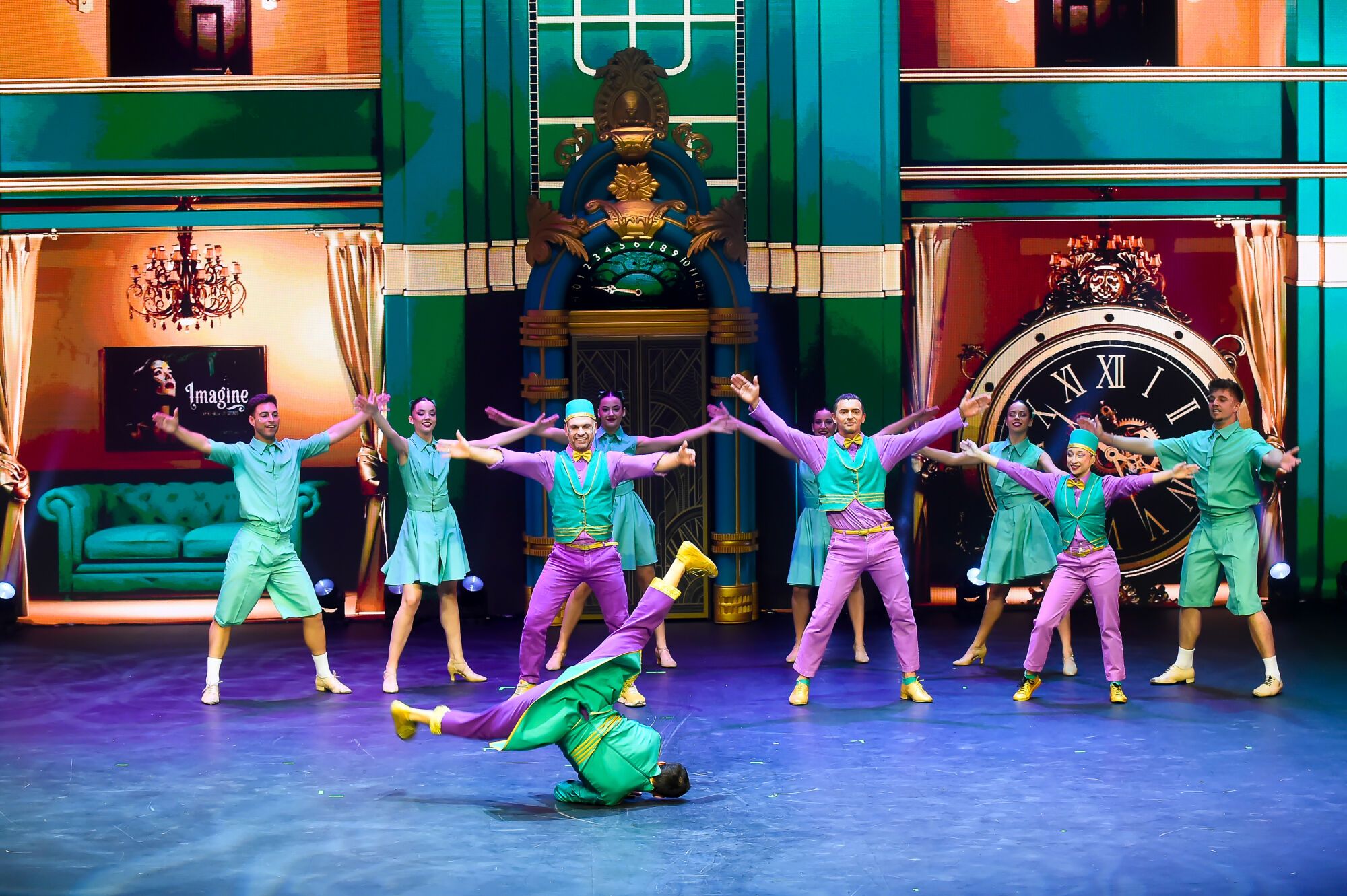 Pase a los medios de presentación del espectáculo de circo 'Imagine'