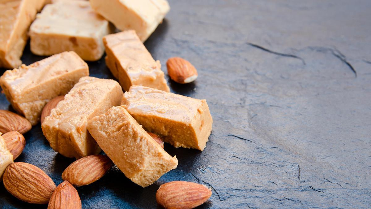 RECETA FÁCIL TURROÓN CASERO | Turrón de almendras casero: aprende a  prepararlo en solo 8 pasos