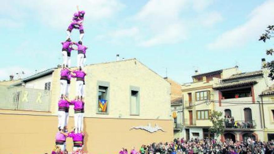 Els Moixiganguers d’Igualada acomiaden la temporada amb el 4 de 8 en solitari a la Festa Major de Tous