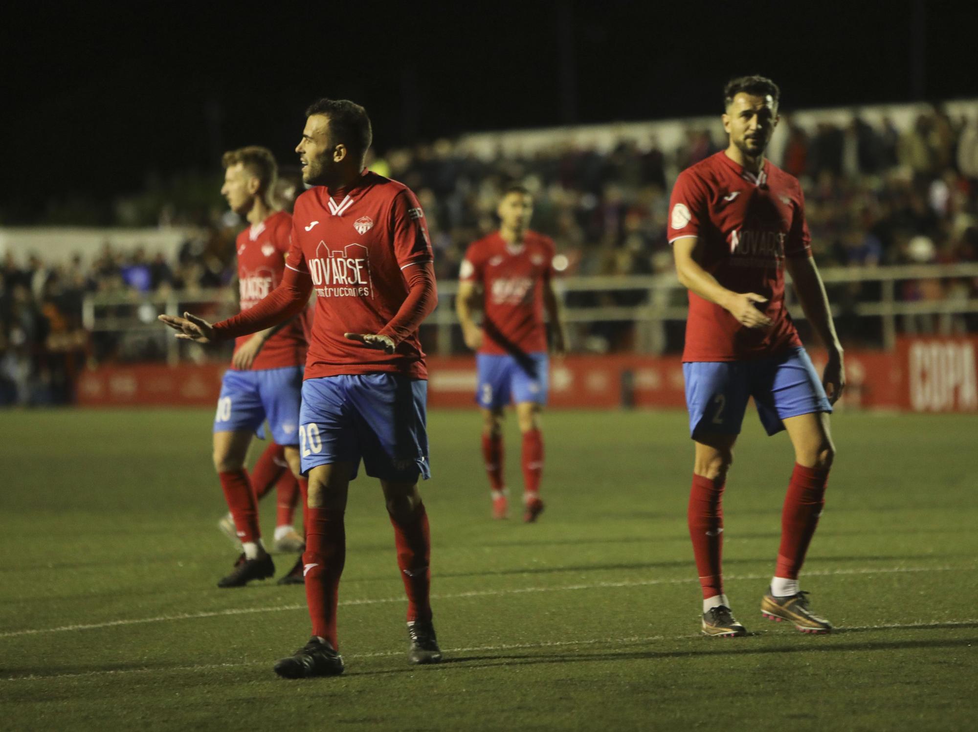 Las mejores fotos del Atlético Saguntino - Rayo Vallecano de Copa del Rey