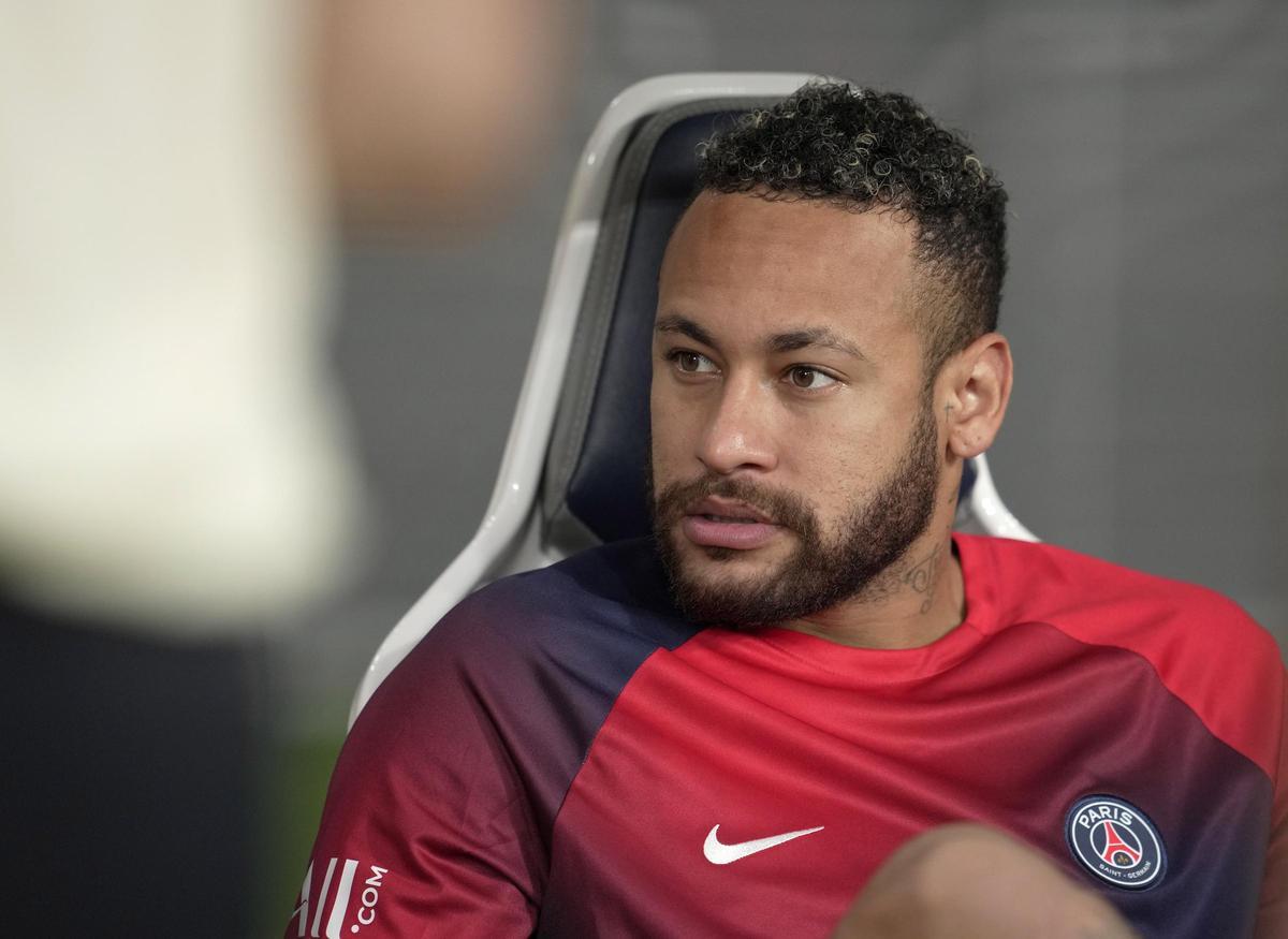 Neymar ya es oficialmente jugador del Al Hilal saudí.