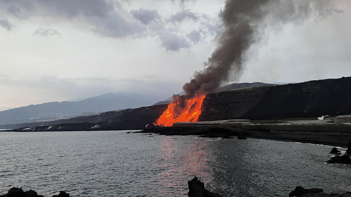 Una imagen de la lava del volcán Cumbre Vieja.