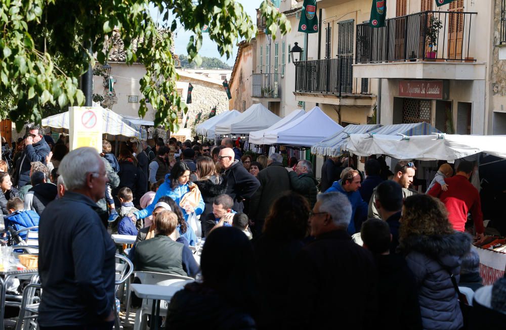 Los 'esclatasangs', protagonistas de la Fira de Mancor de la Vall