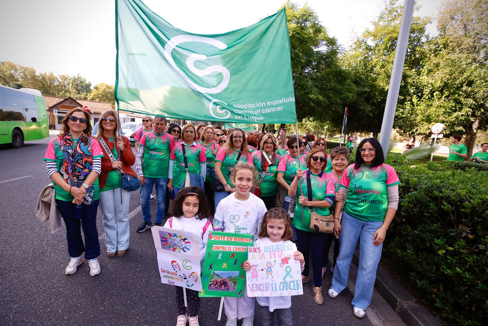 Marea verde contra el cáncer de mama