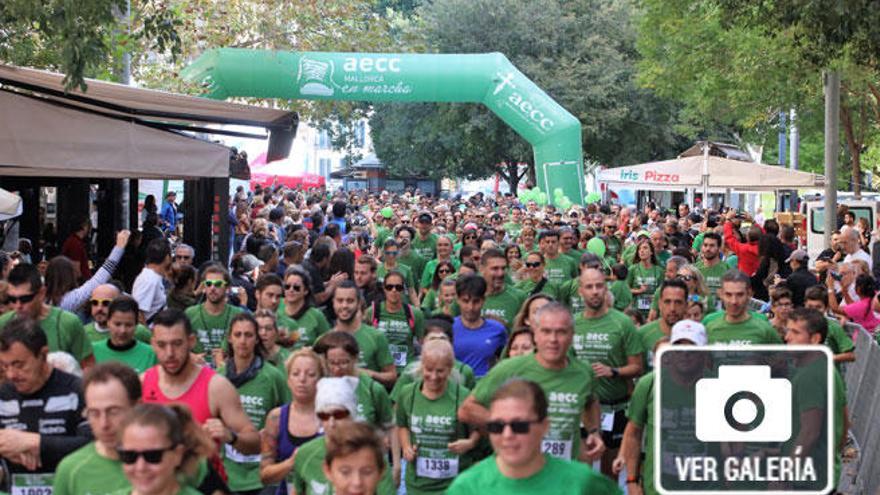 La II carrera contra el cáncer reúne a 2.000 participantes