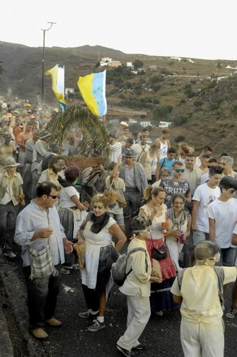 BAJADA DEL GOFIO Y DEL AGUA 2016 AGUIMES