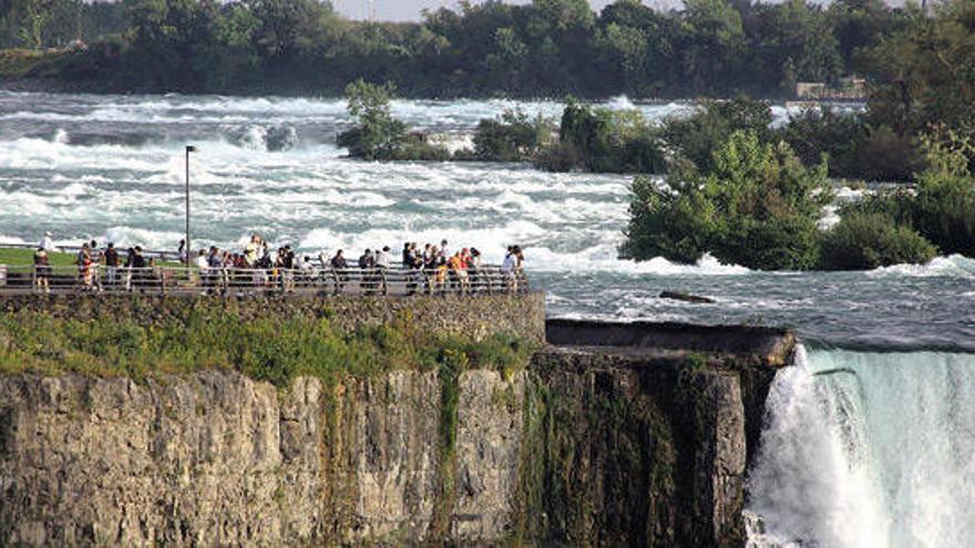 Canadà. Les cascades del Niàgara, a la frontera amb Ontario.